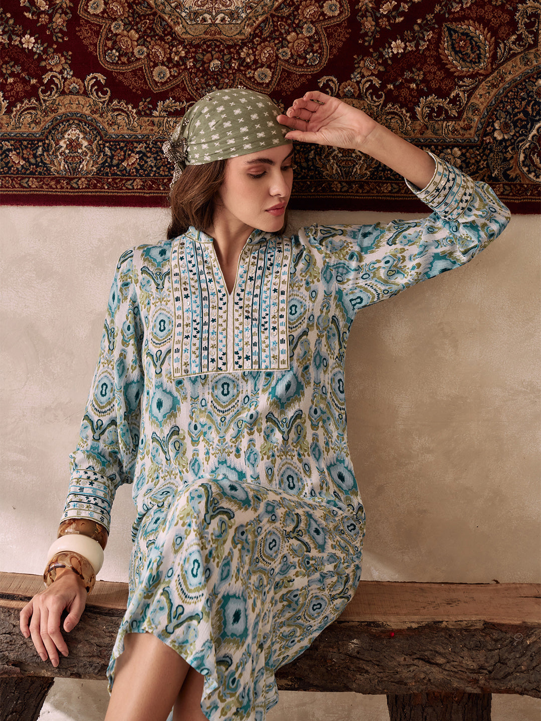 Amagyaa noor blue kaftan
