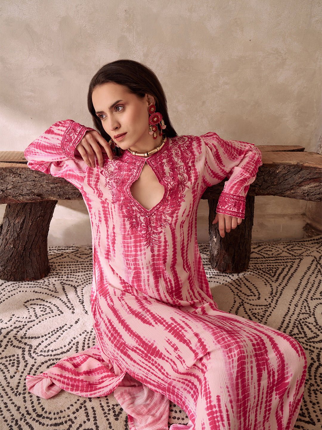 Amagyaa pink kaftan