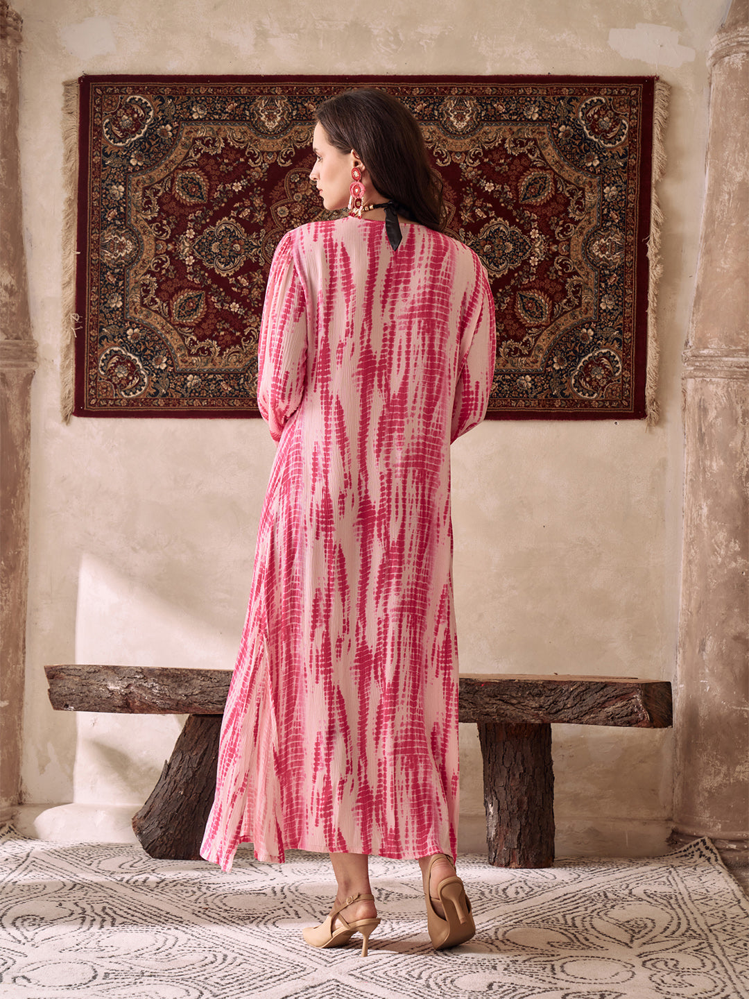 Amagyaa pink kaftan