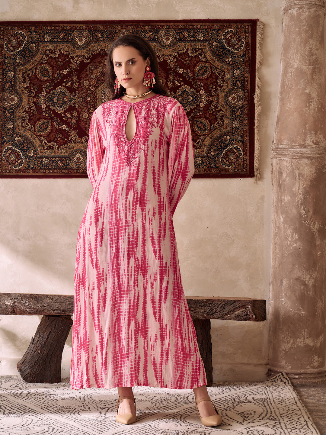Amagyaa pink kaftan