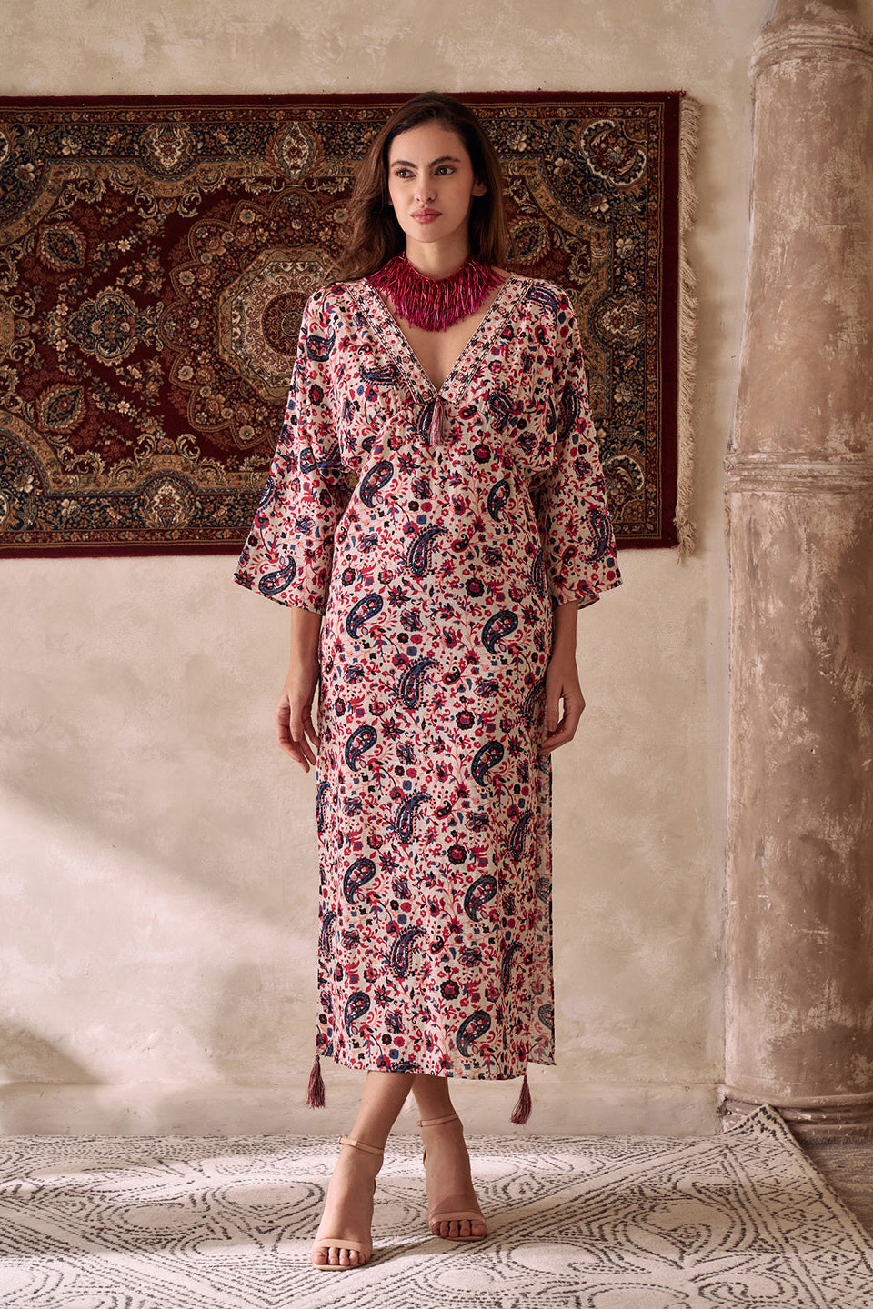 Amagyaa noor pink kaftan