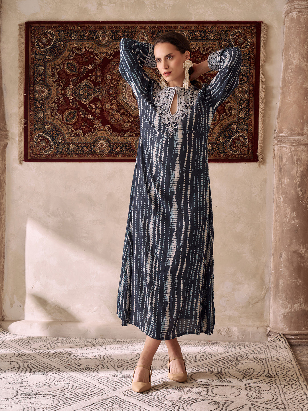 Amagyaa noor navy blue kaftan