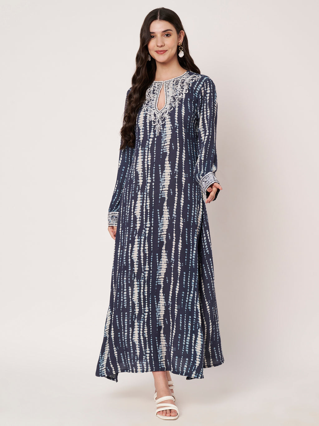 Noor Navy Blue Kaftan by Amagyaa