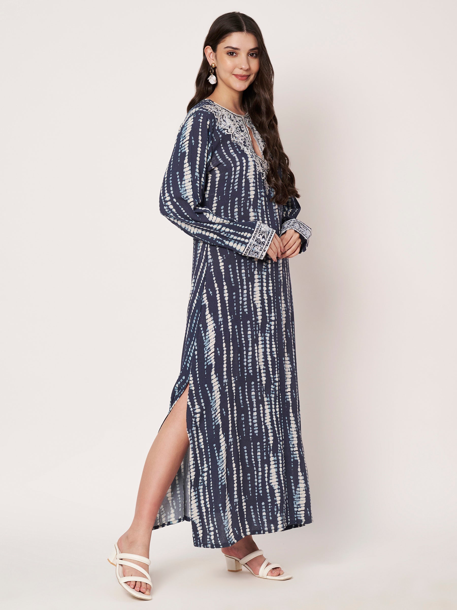 Noor Navy Blue Kaftan by Amagyaa