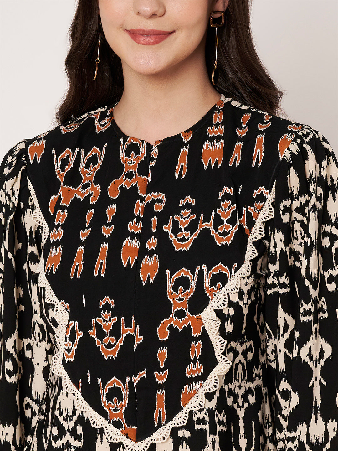 Amagyaa noor black kaftan