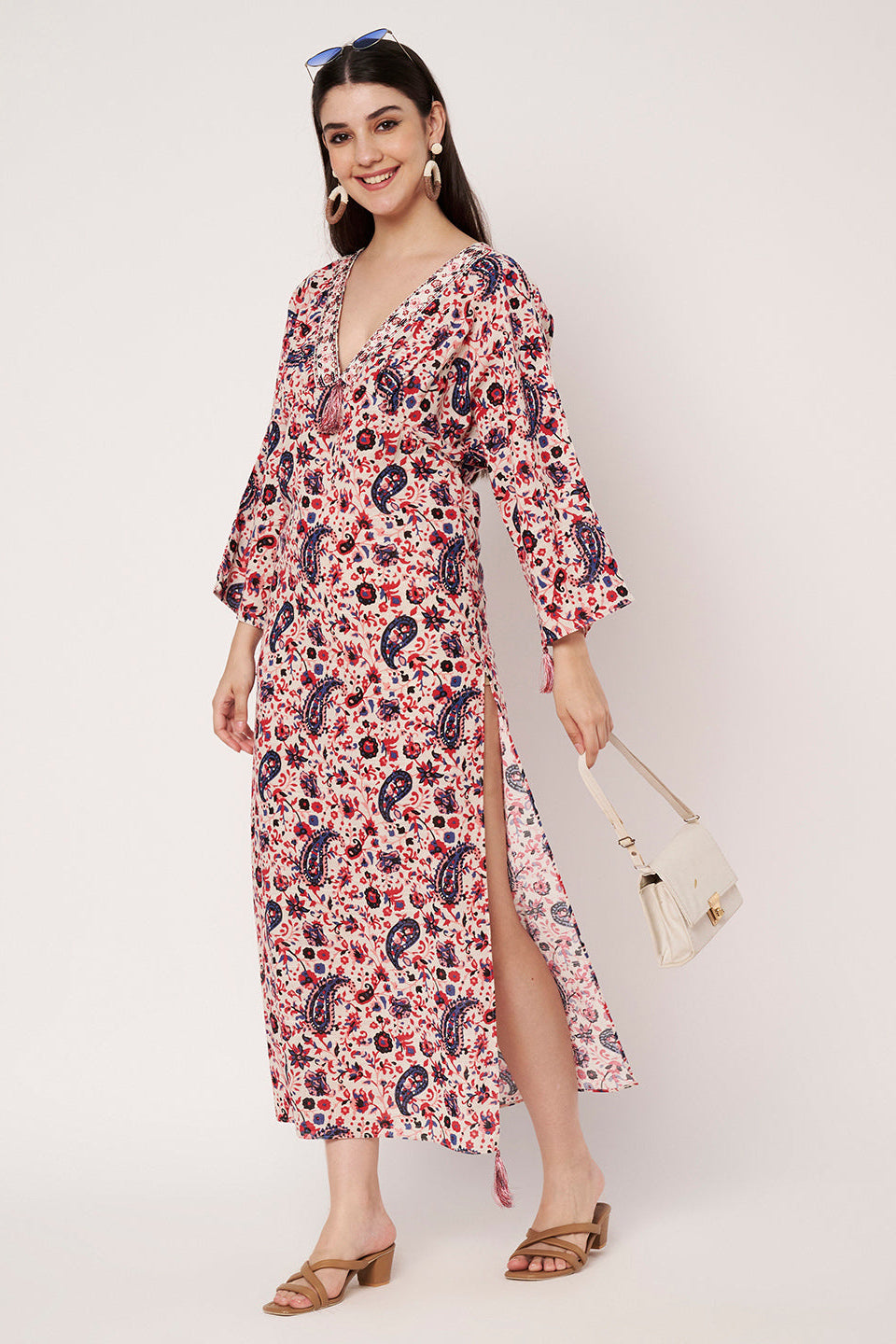 Amagyaa noor pink kaftan