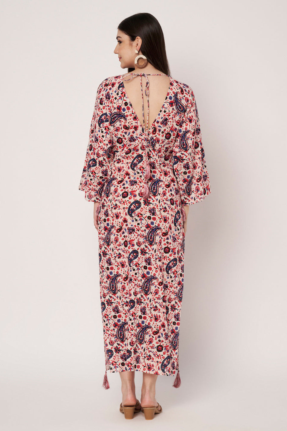 Amagyaa noor pink kaftan
