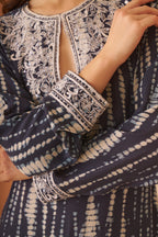 Noor Navy Blue Kaftan by Amagyaa